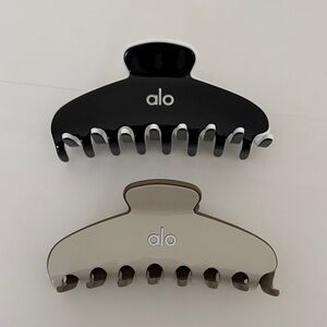 All yoga large claw clip bundle